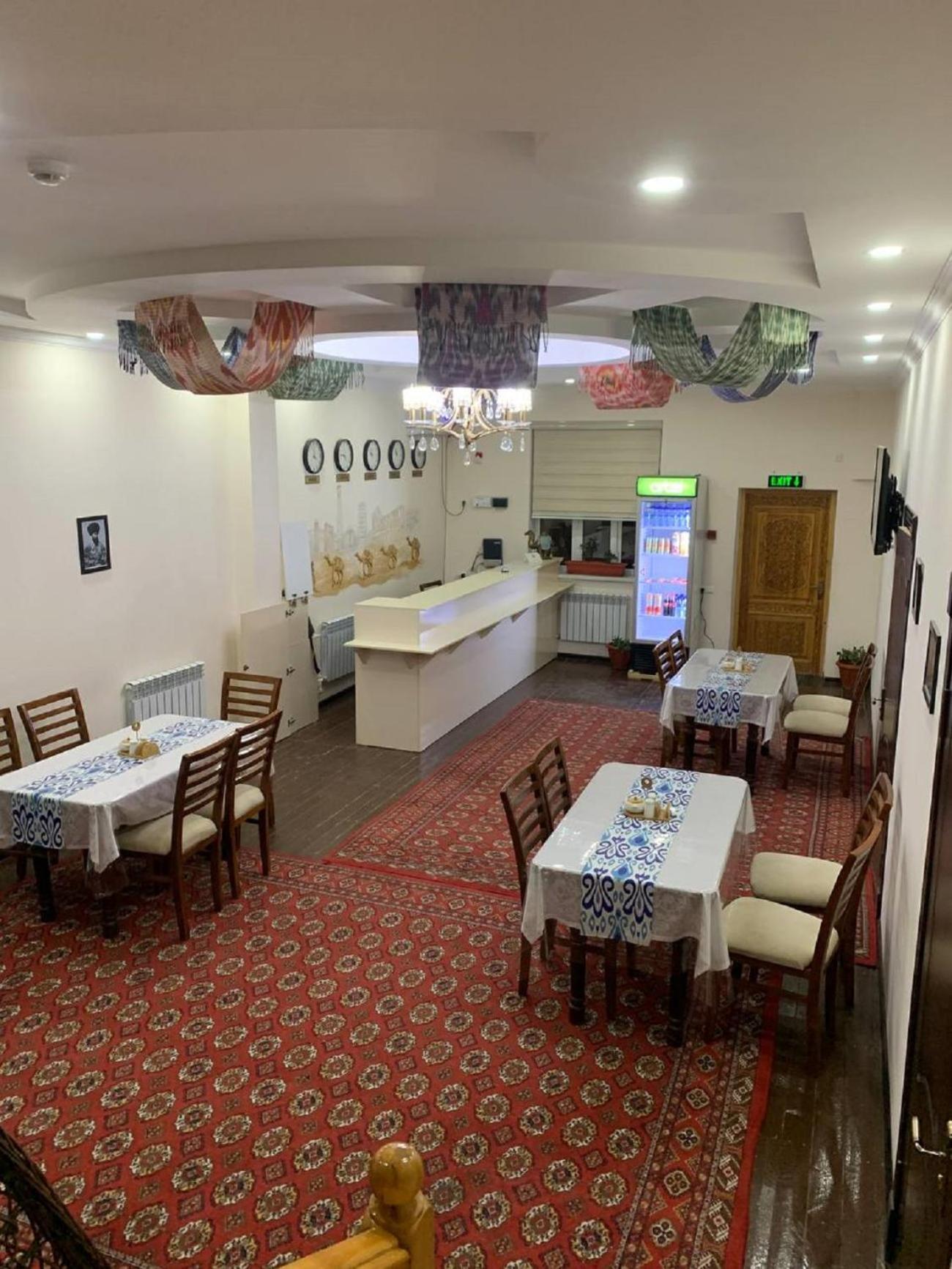 Caravan Hotel Khiva Buitenkant foto